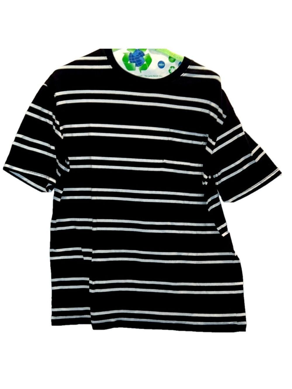 ThereAbouts Tee Shirt, SZ XL 18-20 Husky, Black/White with Pocket on Front (T4)